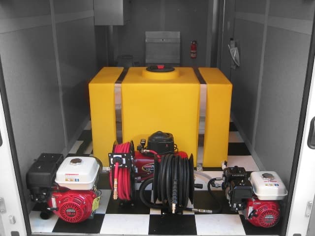 DE Series — DETRAILERS mobile vehicle wash system (photo 7)