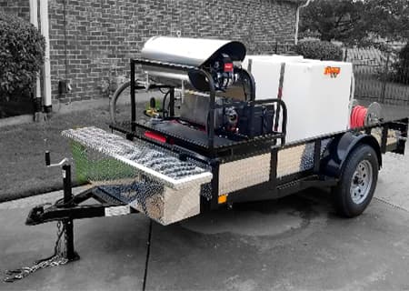 Dynamo — DETRAILERS pressure washing system